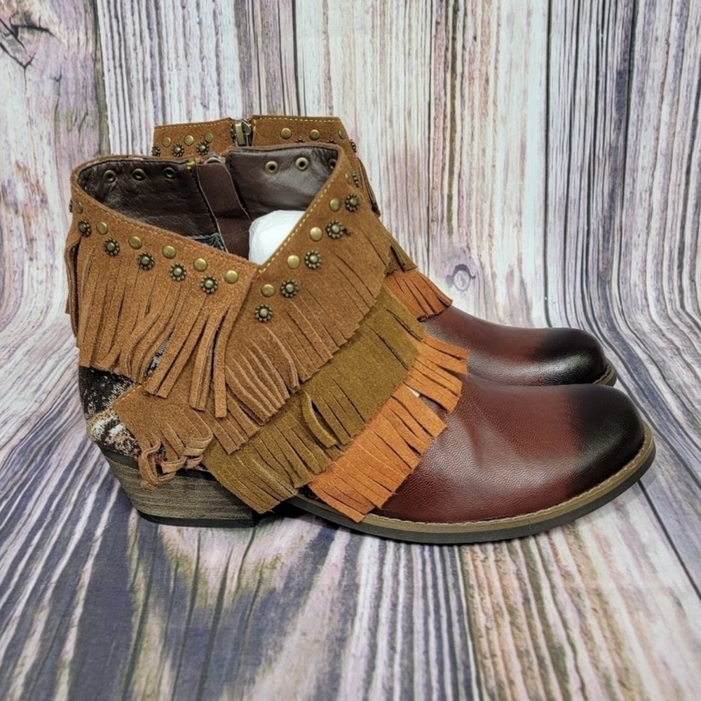 NIB Soffia Brown Tapestry Accent Triple Fringe Leather Boots - Sz 40 (US 9) - Picture 4 of 9